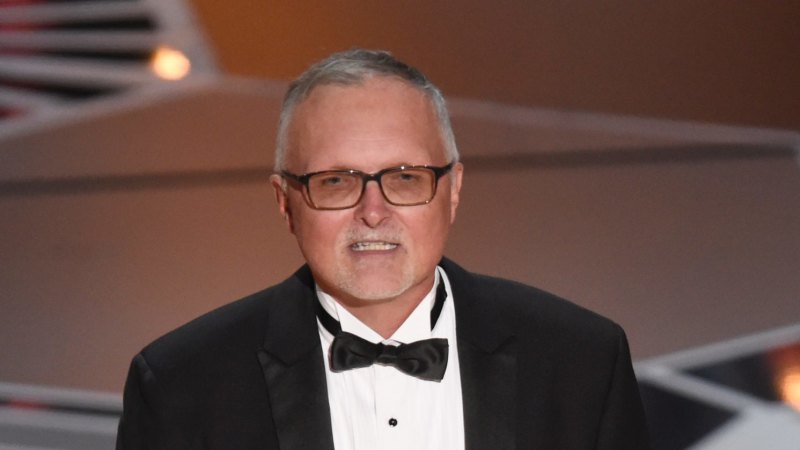 Australia's Lee Smith wins Oscar for editing Dunkirk