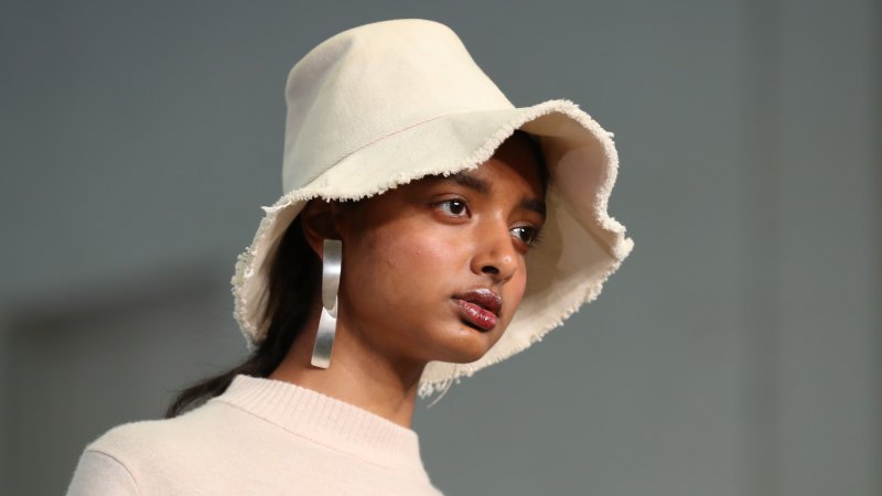 mercedes bucket hat