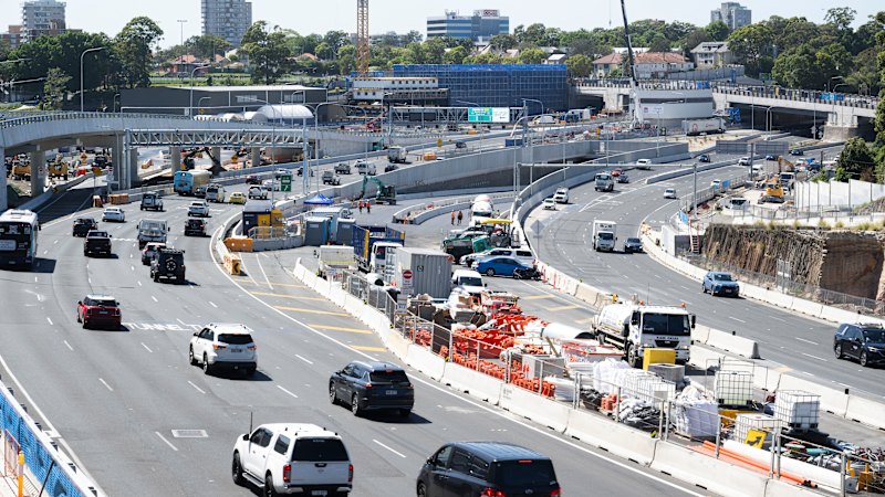 ‘Like a giant game of Tetris’: Rebuilding one of Australia’s busiest motorways cone by cone