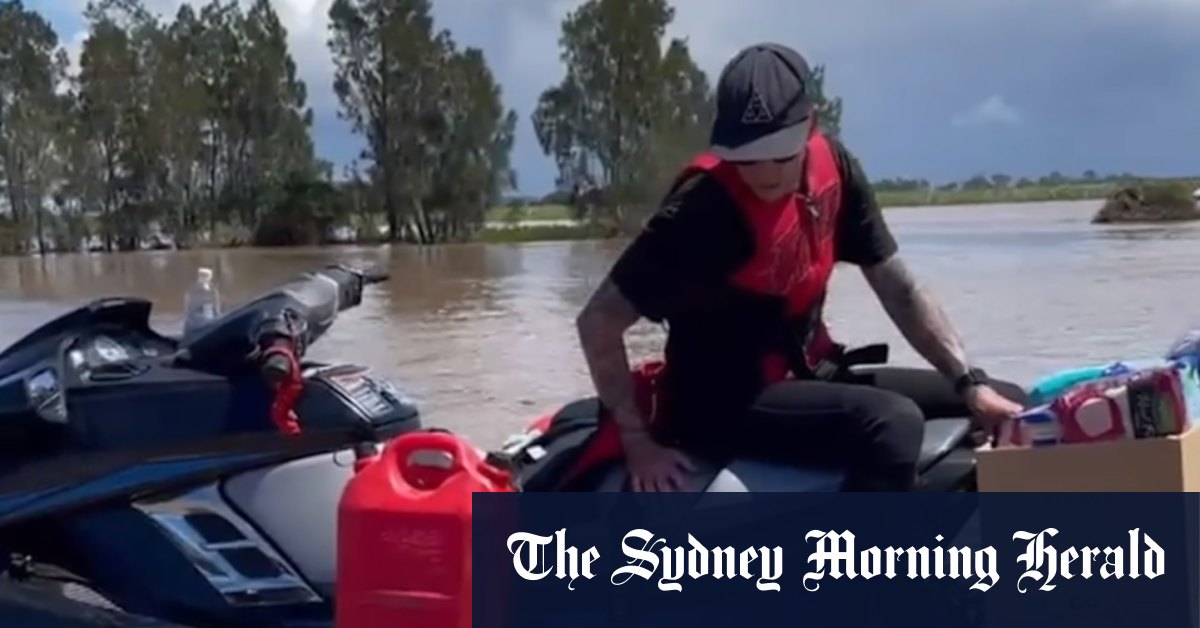 Mick Fanning, the group text and the mud army fighting for the Northern Rivers - Vimarsana News
