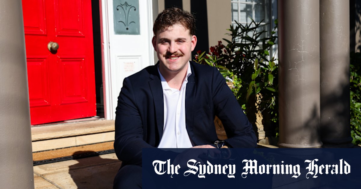 Michael lost an arm in year 12, but he was determined to do his HSC