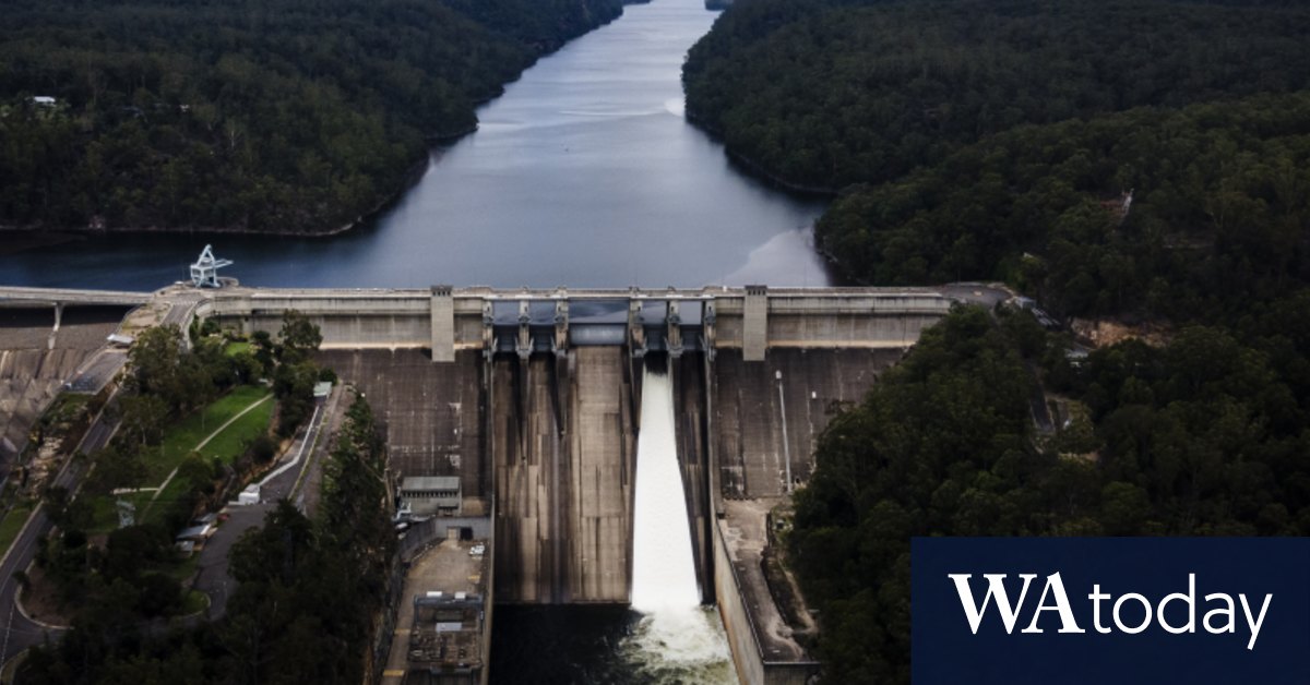 Warragamba Dam Water being released after levels near capacity