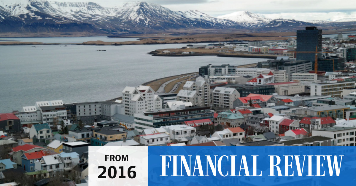 Iceland arrests bankers image