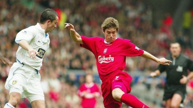 PA PHOTOS/AAP - UK USE ONLY : Australian soccer star Harry Kewell puts in a  solo run to set himself up to score for his English Club Leeds United in a  friendly