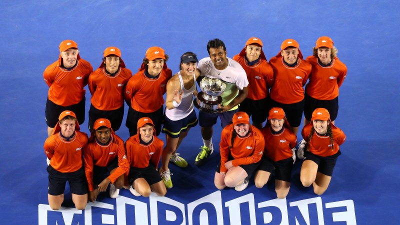 undulate spænding Mærkelig Australian Open 2015: Martina Hingis wins mixed doubles title with Leander  Paes