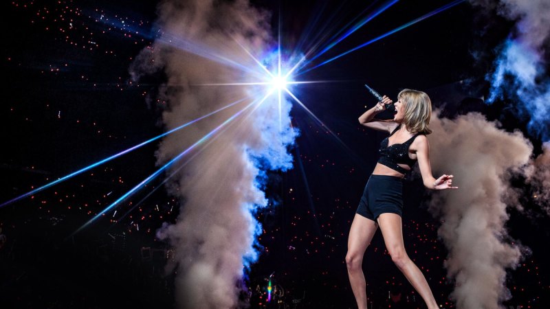 One Direction and Taylor Swift Songs Combined For Mashup