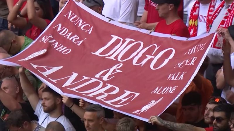 Tribute to Diogo Jota interrupted