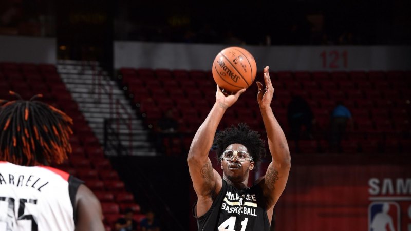 Melbourne United sign West Virginia forward Devin Williams for NBL season