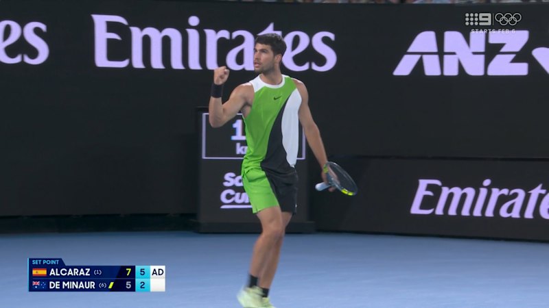 Alcaraz takes ‘firm grip on quarter-final’