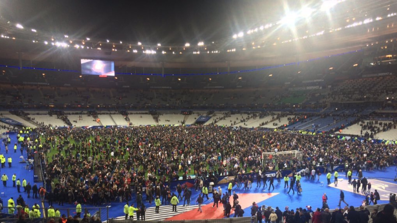 Paris Attacks Explosion Outside Stade De France Captured In Terrifying Footage