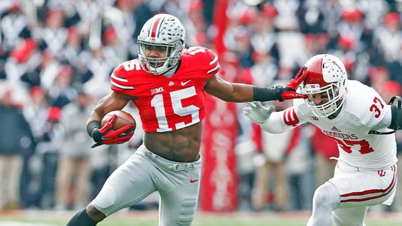 Elliott can't wear midriff-baring jersey under NFL rules