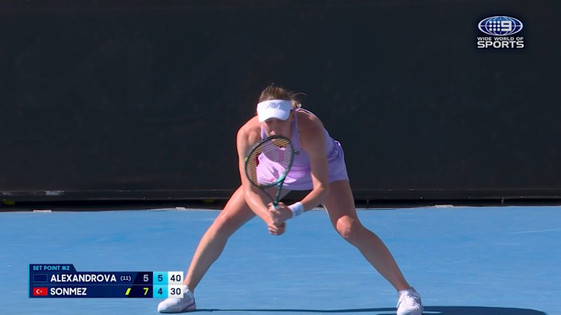 Australian Open Highlights: Ekaterina Alexandrova v Zeynep Sonmez