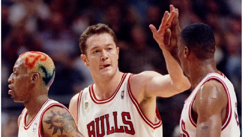 The forgotten story of  Luc Longley, Chicago Bulls