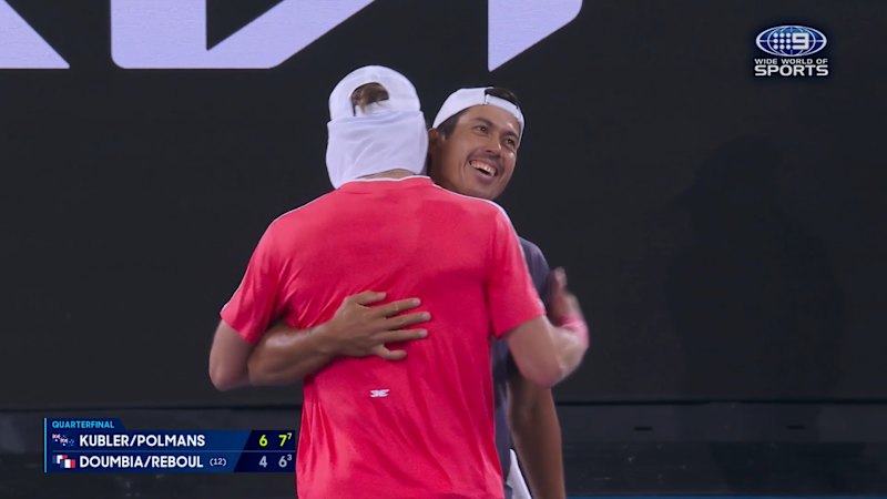 Aussies find 'extra gear' to move into semis