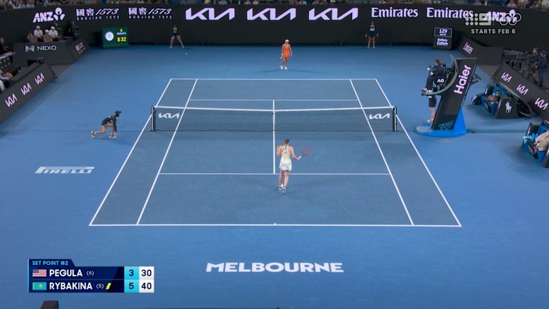 Rybakina takes set in dominant fashion