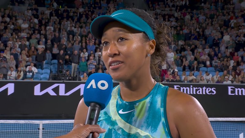 Osaka explains handshake incident