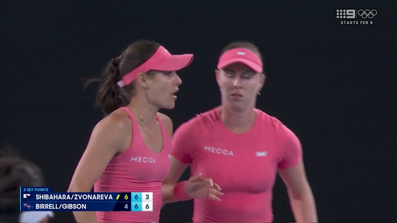 Shocker volley allows Aussies to force decider