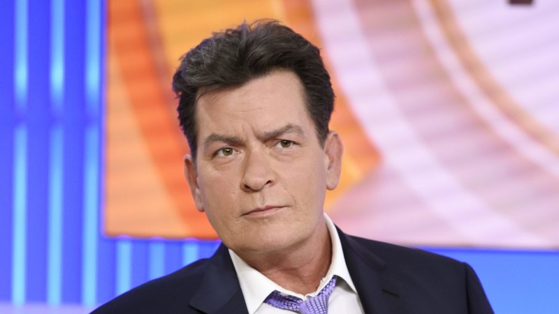 Hiv Doctor Injected Himself With Charlie Sheen S Blood In Unsuccessful Treatment