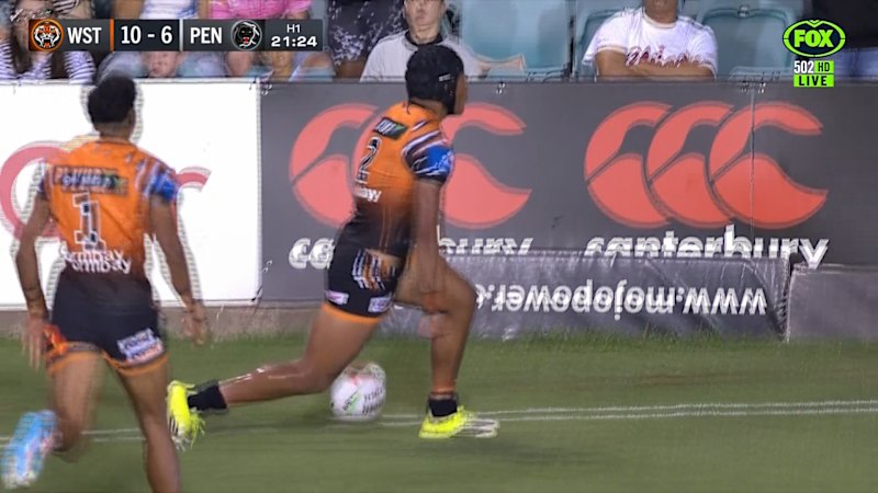 Tigers teen's freakish solo try