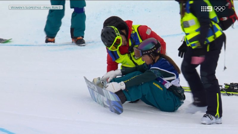 Medical staff helps Aussie teen after fall