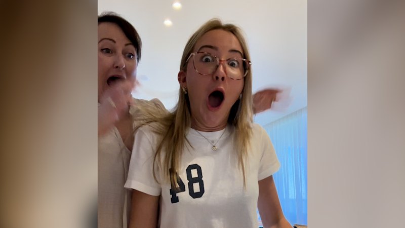 Ruby and her mum react to 96.3 ATAR