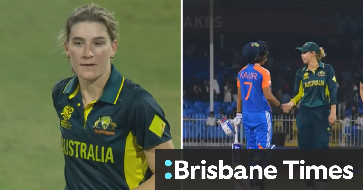 Video Aussies beat India at World Cup