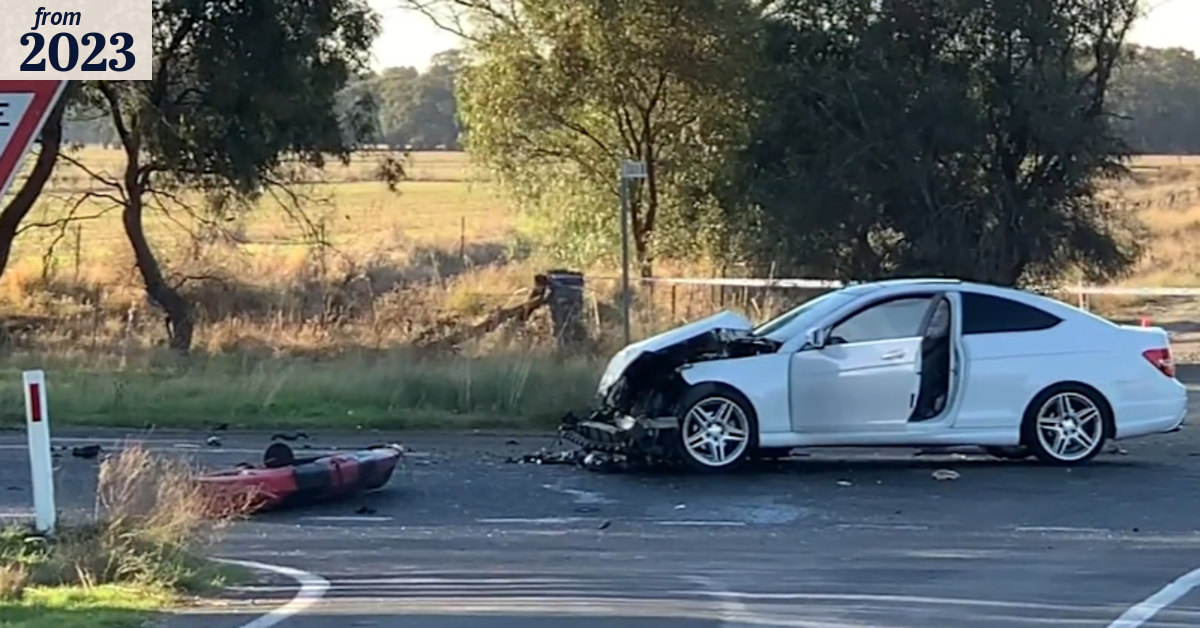 Video: Three killed in multi-car crash in Victoria