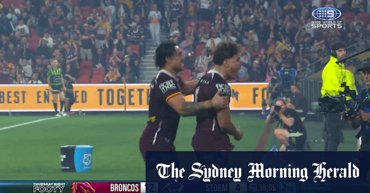 Walsh blasts 40-20, scores try