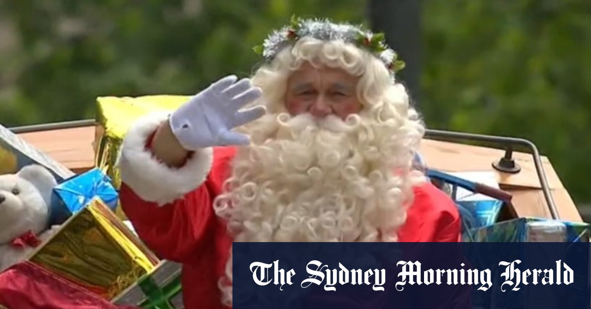 Video Adelaide residents count down to Christmas pageant