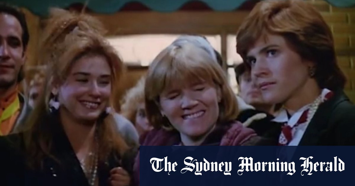 Video St. Elmo’s Fire movie trailer