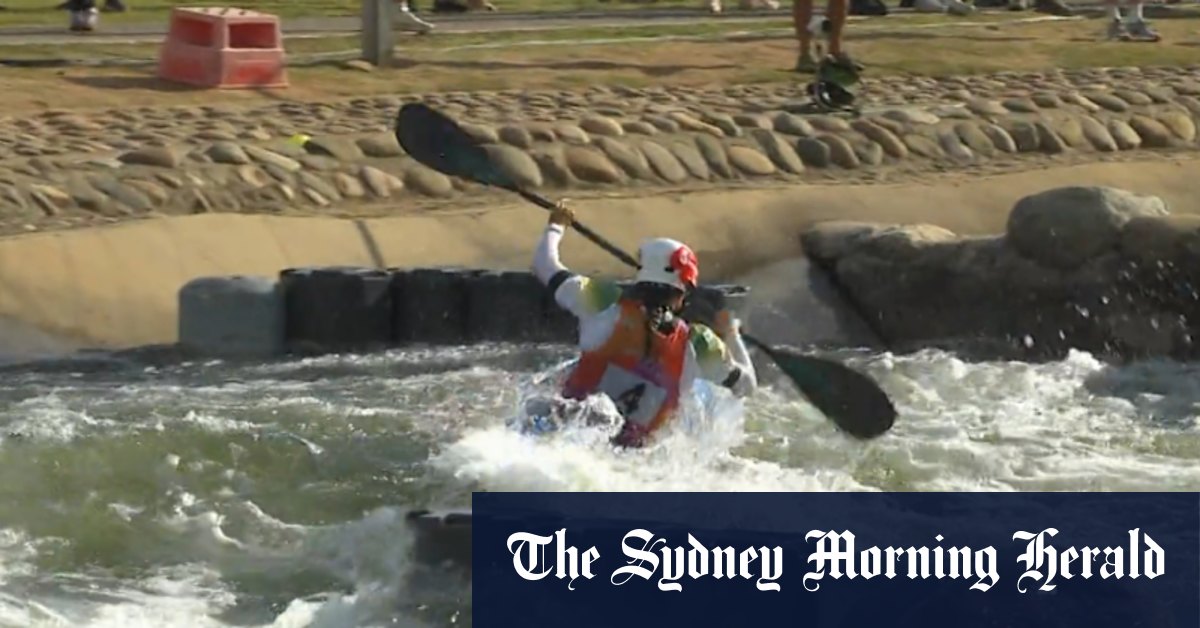 Noemi Fox misses top three in time trial