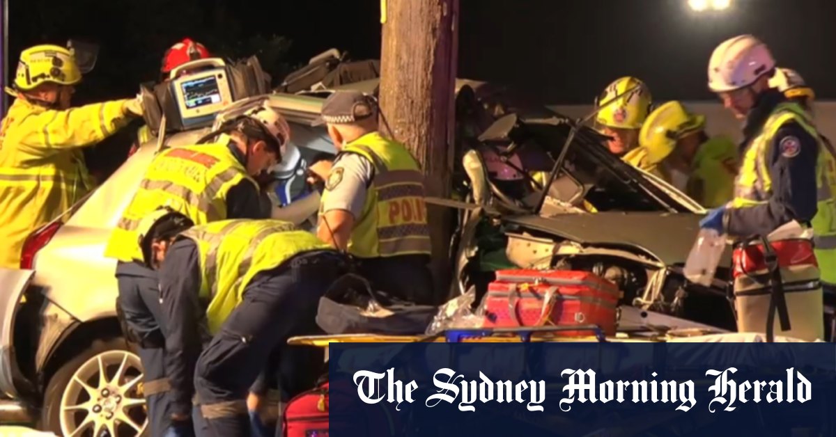 Video Teenager dies in fatal crash on Sydney’s northern beaches