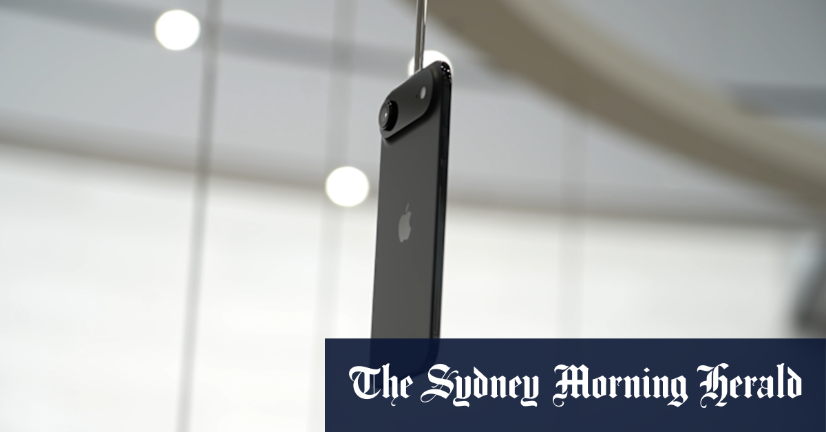 Apple unveils thinnest iPhone ever