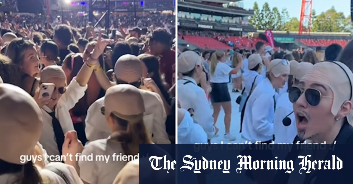 Sea of bald caps in honour of Pitbull