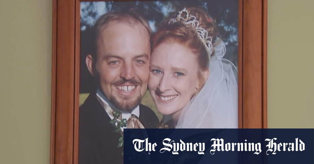 Family pays tribute to couple killed in plane crash