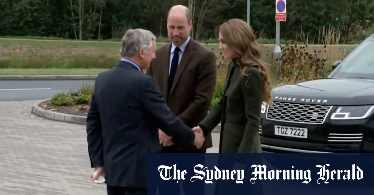 Prince William and Kate make surprise visit to Northern Ireland