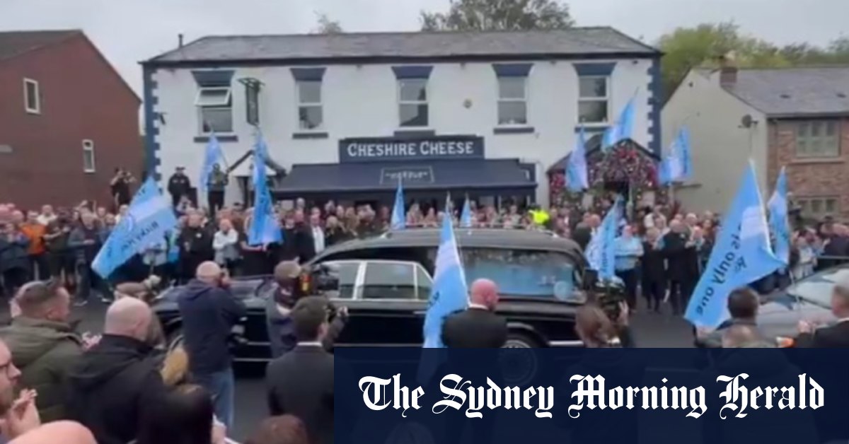 Thousands in attendance as Ricky Hatton remembered