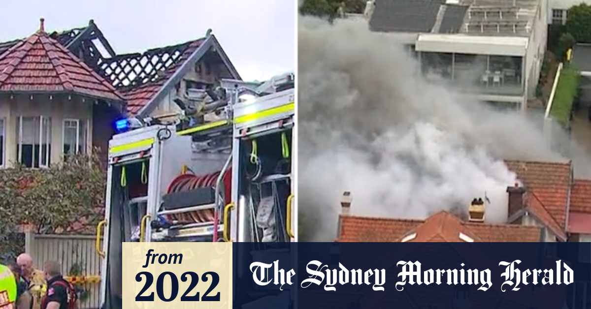 Video: Mosman fire covers Sydney skyline with smoke