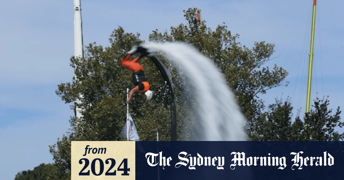 Video: Water thrills: Jetpack display the new kid on the block at Moomba