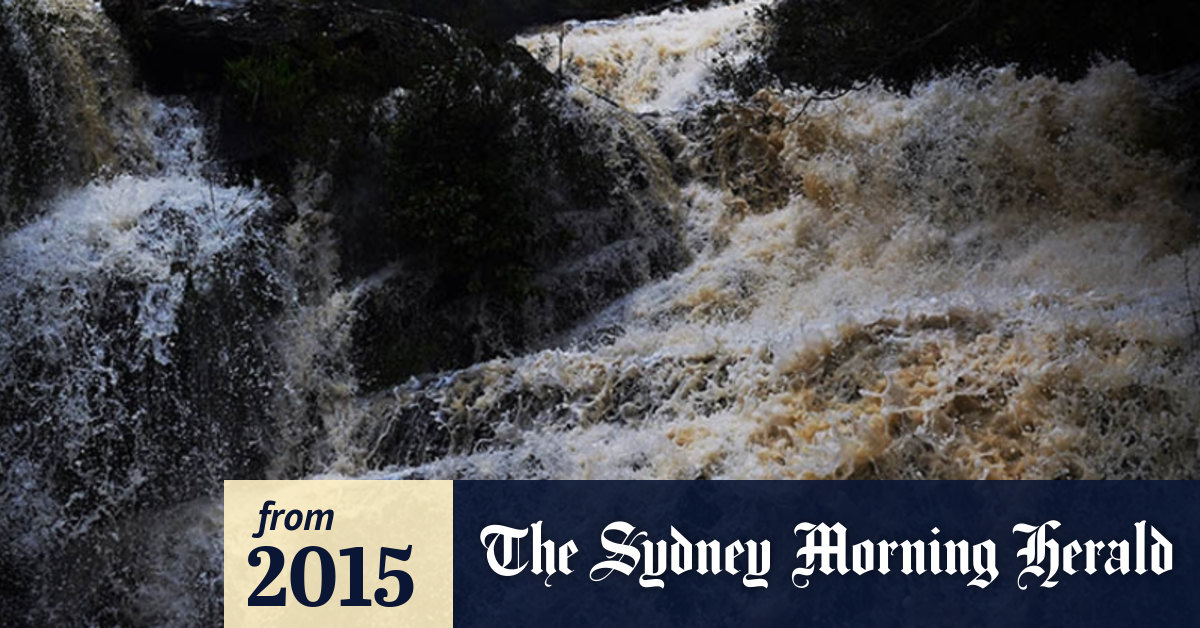 Video Flash Flooding At Oxford Falls Waterfall
