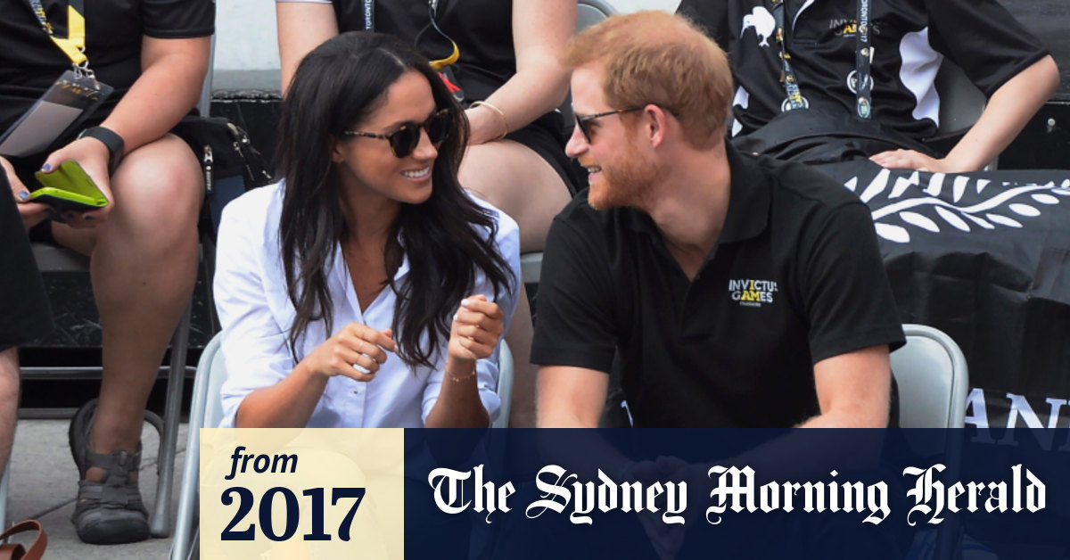Prince Harry Meghan Markle Cosy Up At Invictus Games