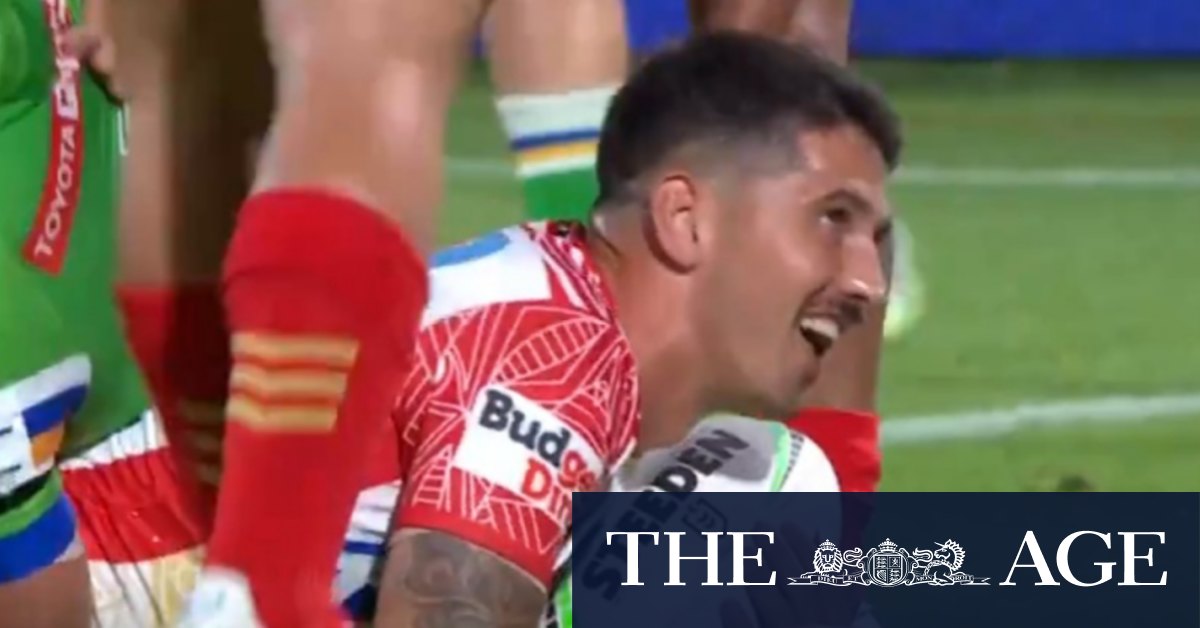 Dolphins fire through Marshall-King - The Age