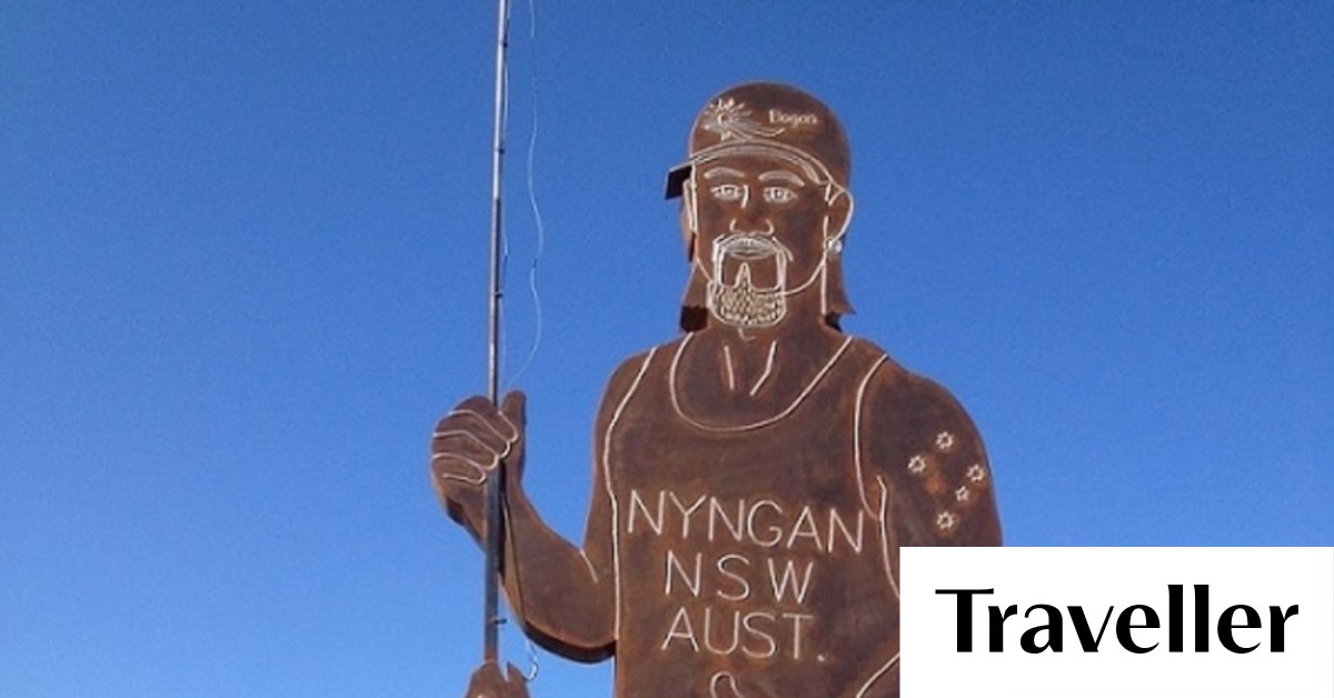 Big Bogan statue unveiled in NSW town of Nyngan