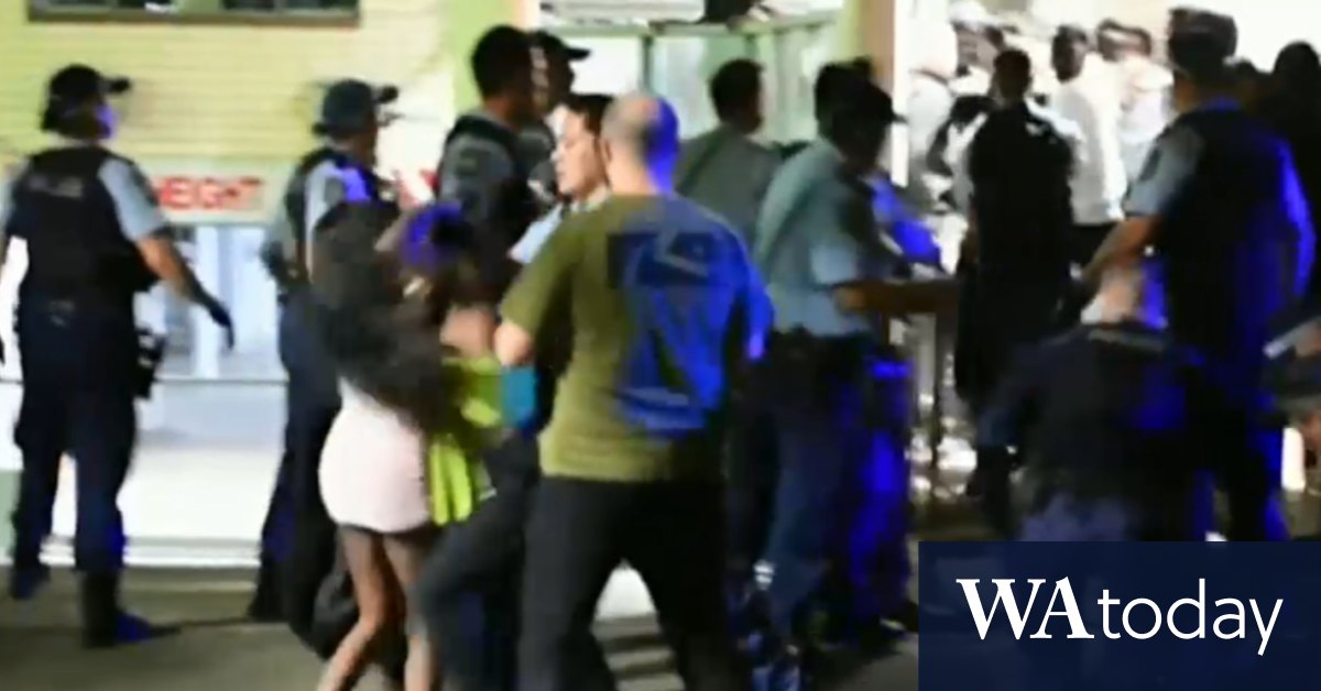 Video: Coronavirus: Police shut down illegal Airbnb party in Sydney
