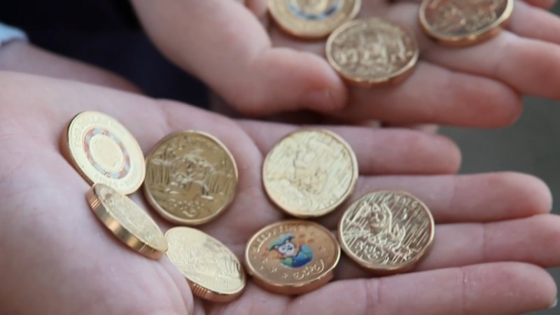 Australia Post launches new $2 Bluey coins