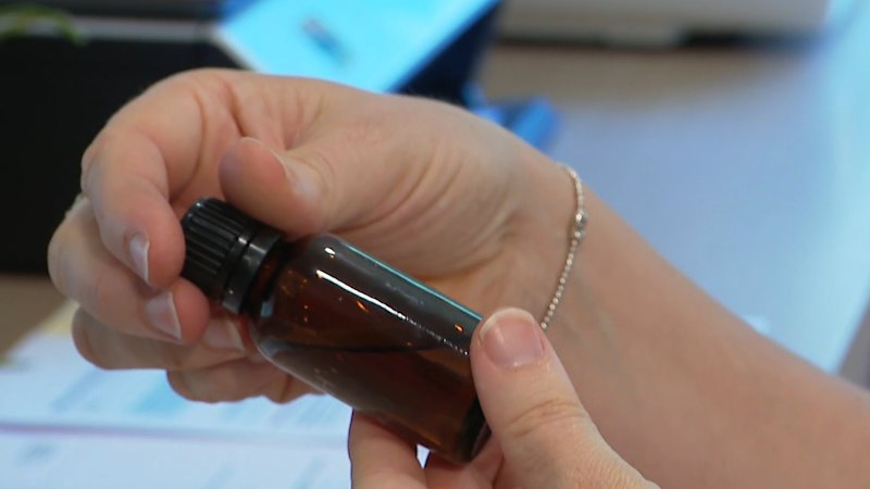 Pregnant mum raises alarm over popular essential oils
