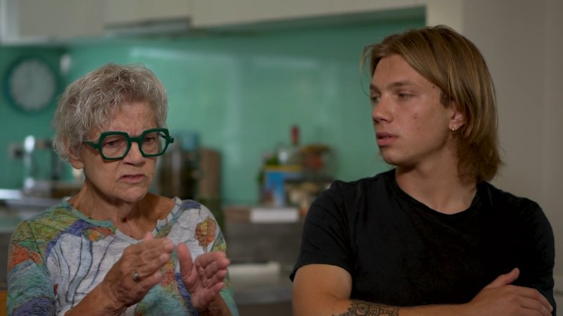 Age-gap roommates embrace intergenerational living