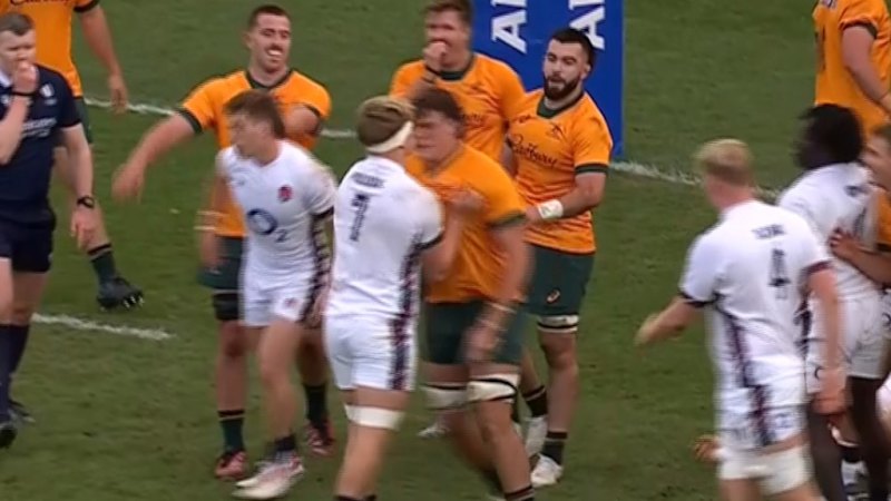 Hooper lifts lid on spicy Pollock showdown