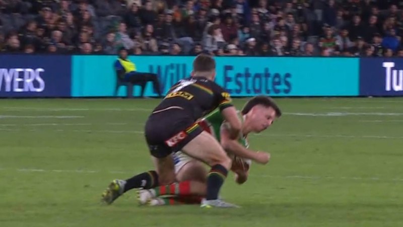 Cogger hits the sheds early after high shot