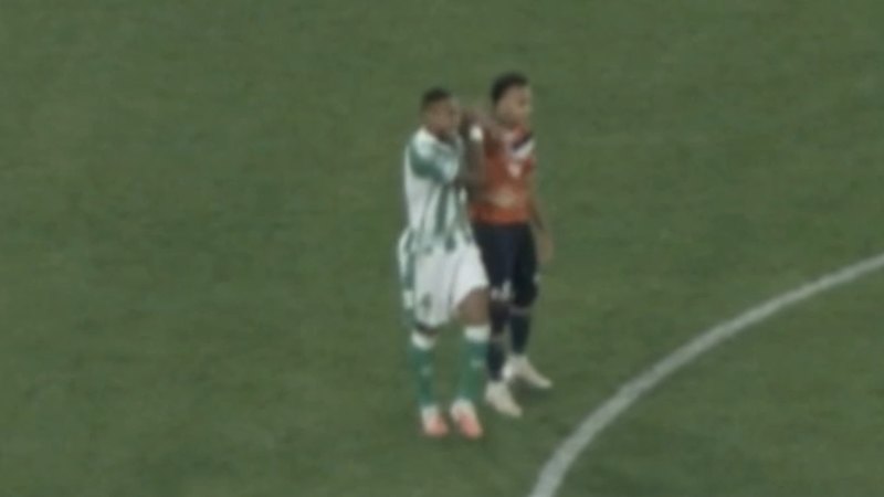 Lille’s Ethan Mbappé sent off for elbowing Real Betis player